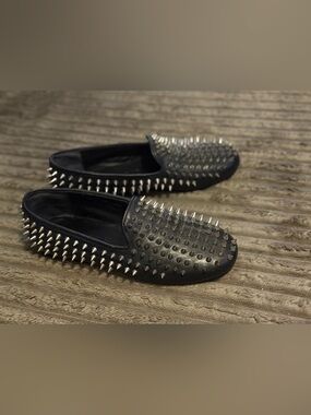 UNIF | Shoes | Unif Phoebe Sneakers | Poshmark
